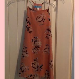 Peachy patterned top